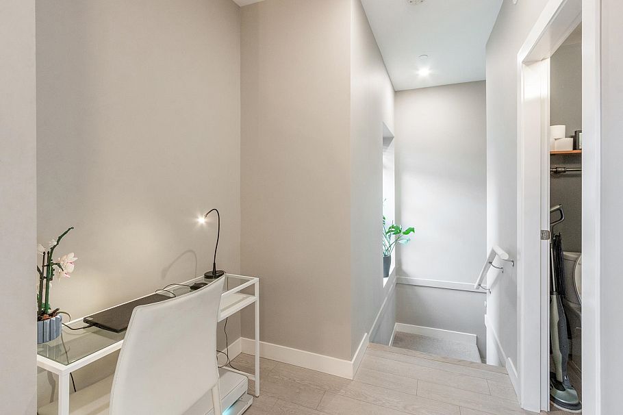 32 3595 Salal Drive North Vancouver, BC - 15
