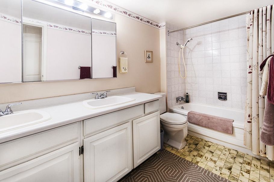 309 1385 Draycott Road North Vancouver, BC - 20