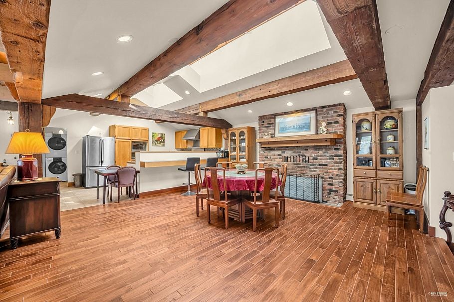 2136 Lockehaven Road North Vancouver, BC - 18