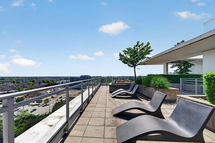 1901 8800 Hazelbridge Way Richmond, BC - 24