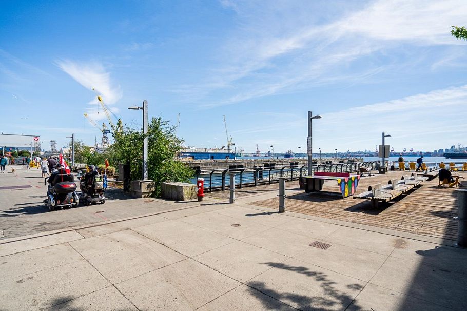 202 135 W 2nd Street North Vancouver, BC - 36