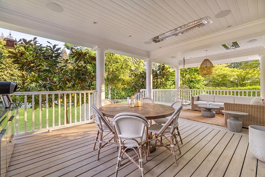 360 E Windsor Road North Vancouver, BC - 14