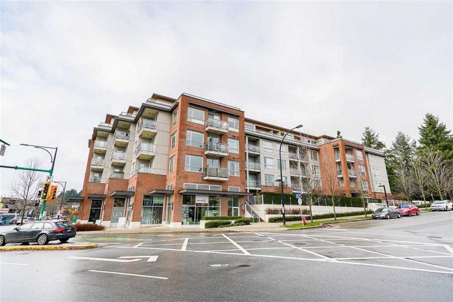211 1621 Hamilton Avenue North Vancouver, BC - 1