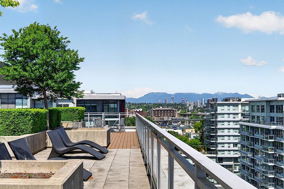 1901 8800 Hazelbridge Way Richmond, BC - 23