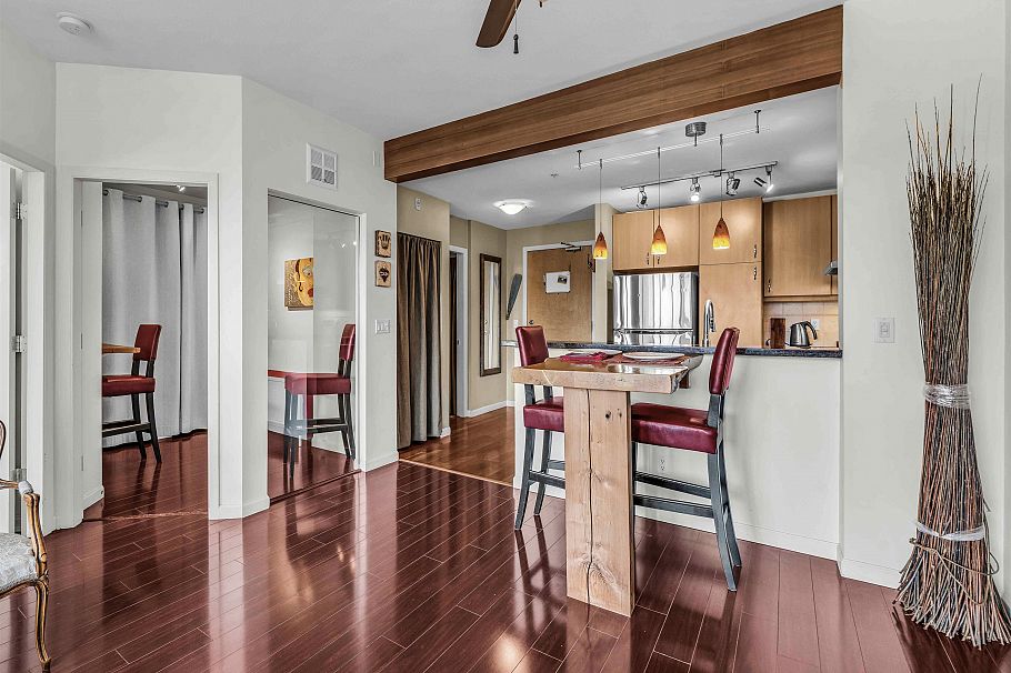 417 580 Raven Woods Drive North Vancouver, BC - 8