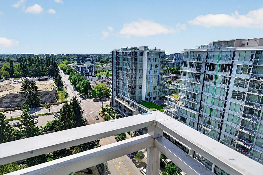 1901 8800 Hazelbridge Way Richmond, BC - 21