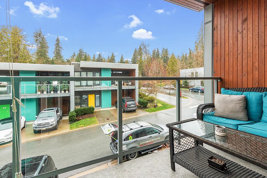 32 3595 Salal Drive North Vancouver, BC - 14