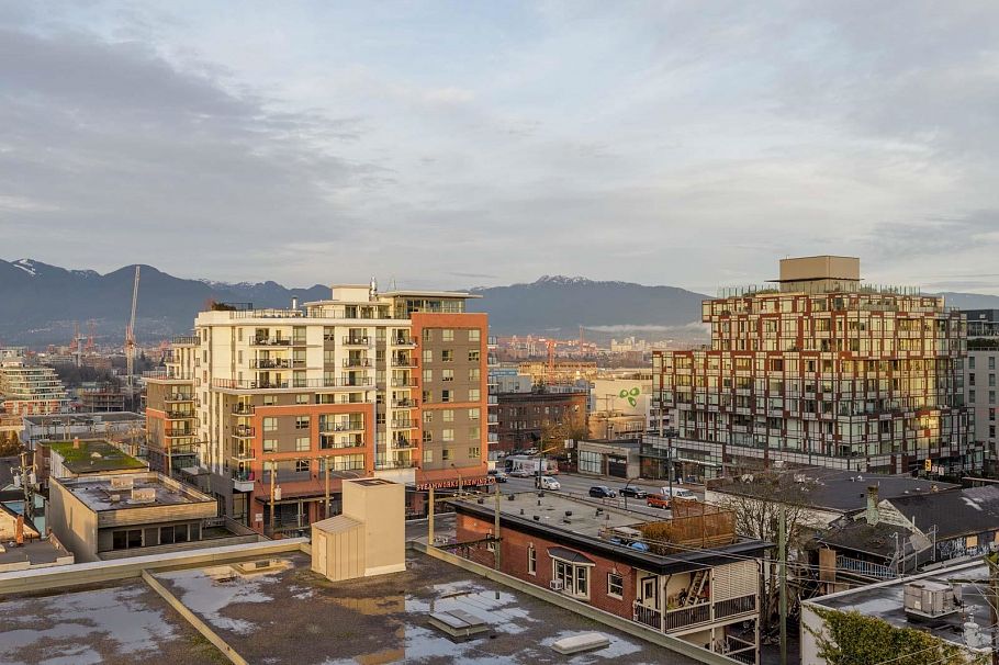 601 133 E 8th Avenue Vancouver, BC - 10