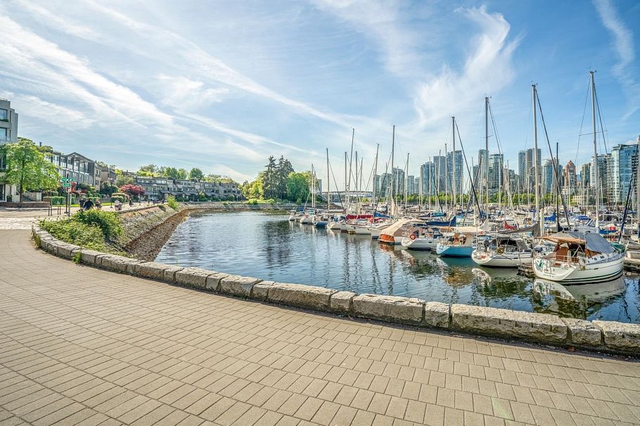 305 456 Moberly Road Vancouver, BC - 20