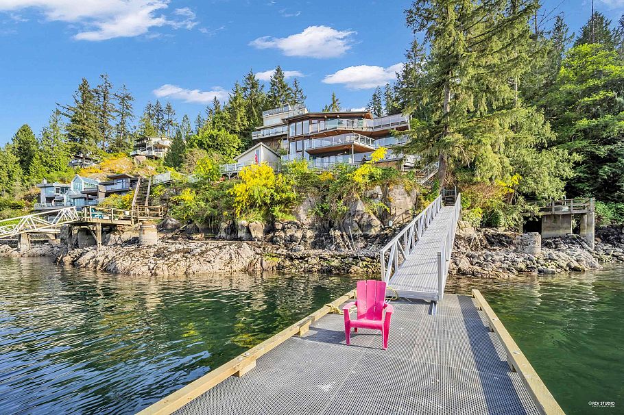 2136 Lockehaven Road North Vancouver, BC - 9