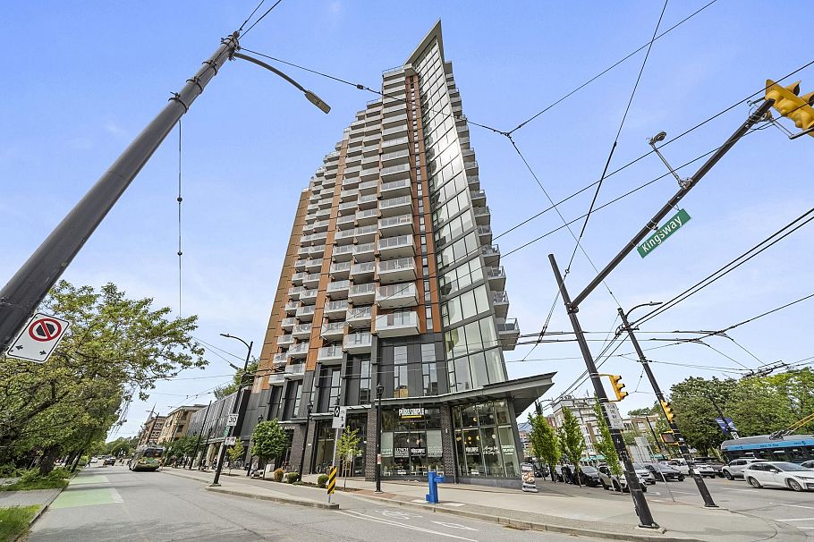 310 285 E 10th Avenue Vancouver, BC - 26