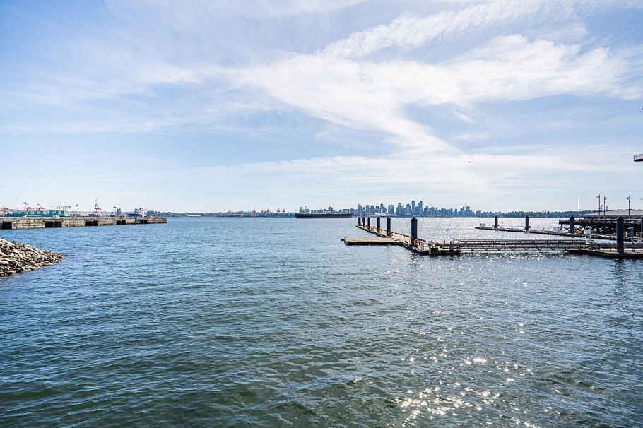 202 135 W 2nd Street North Vancouver, BC - 33