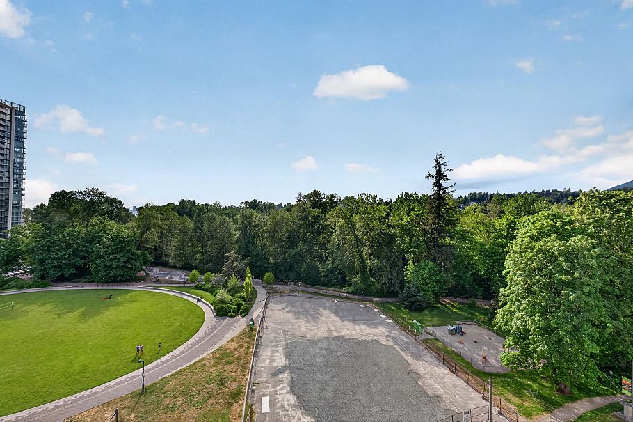 807 1500 Fern Street North Vancouver, BC - 15