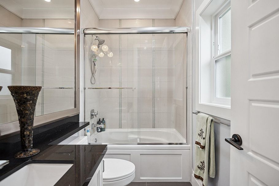 4319 Southwood Street Burnaby, BC - 23