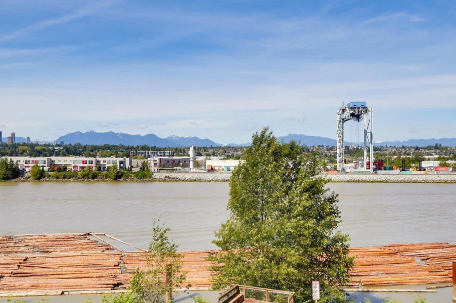511 10033 River Drive Richmond, BC - 11