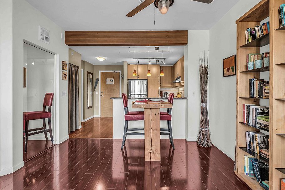 417 580 Raven Woods Drive North Vancouver, BC - 10