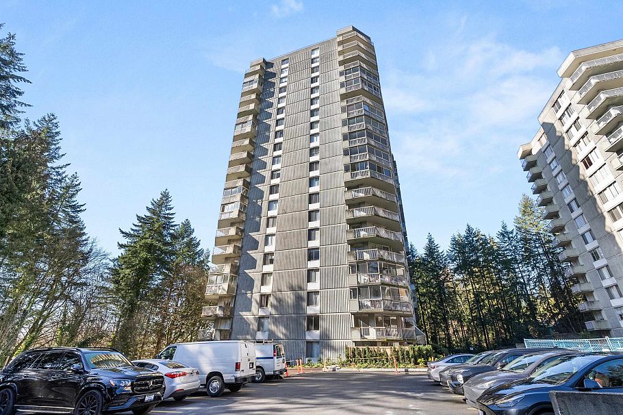 2006 2024 Fullerton Avenue North Vancouver, BC - 1