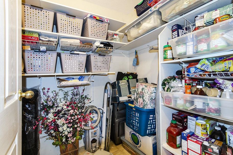 309 1385 Draycott Road North Vancouver, BC - 16