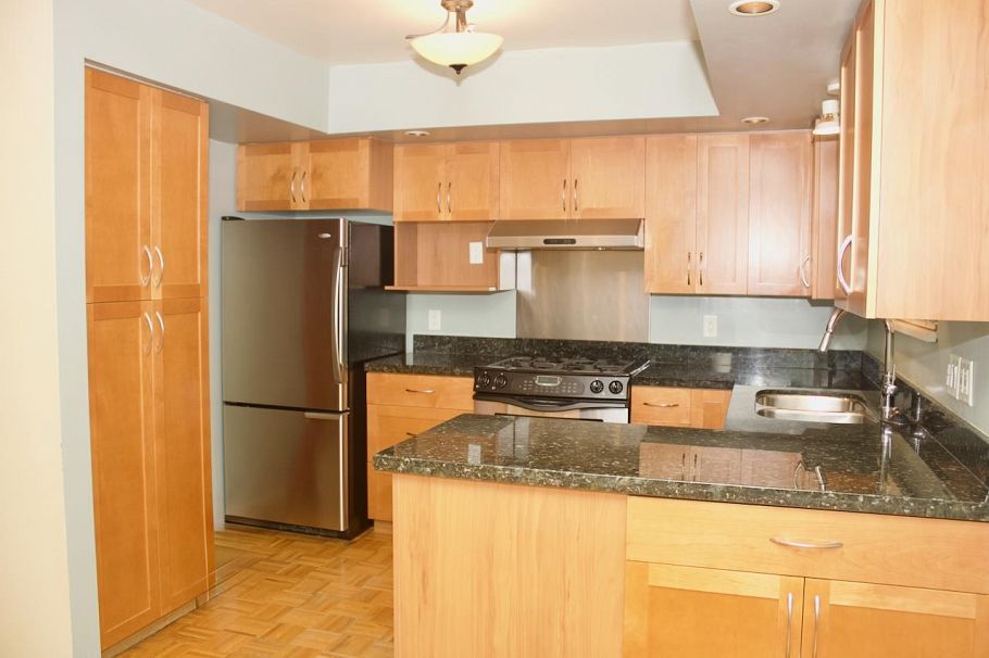 1624 W 61st Avenue Vancouver, BC - 7