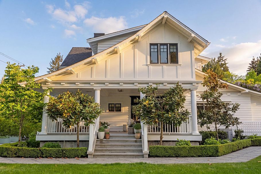 360 E Windsor Road North Vancouver, BC - 34