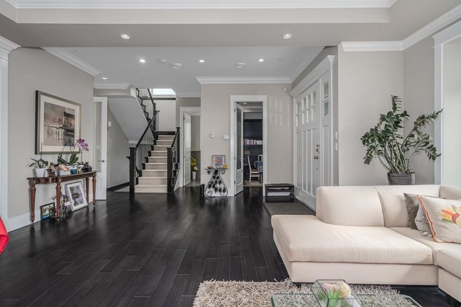 1507 E 55th Avenue Vancouver, BC - 5