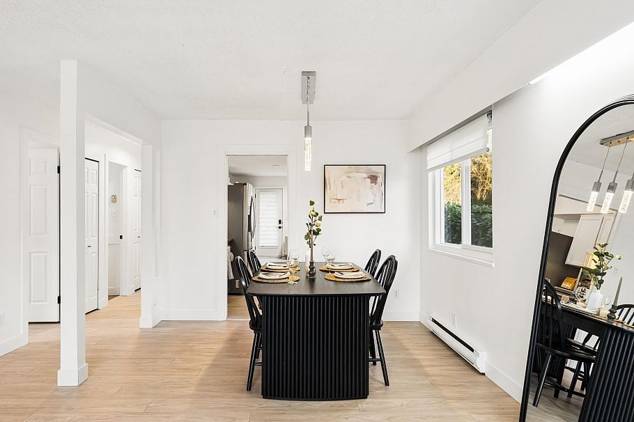 1564 Hope Road North Vancouver, BC - 8