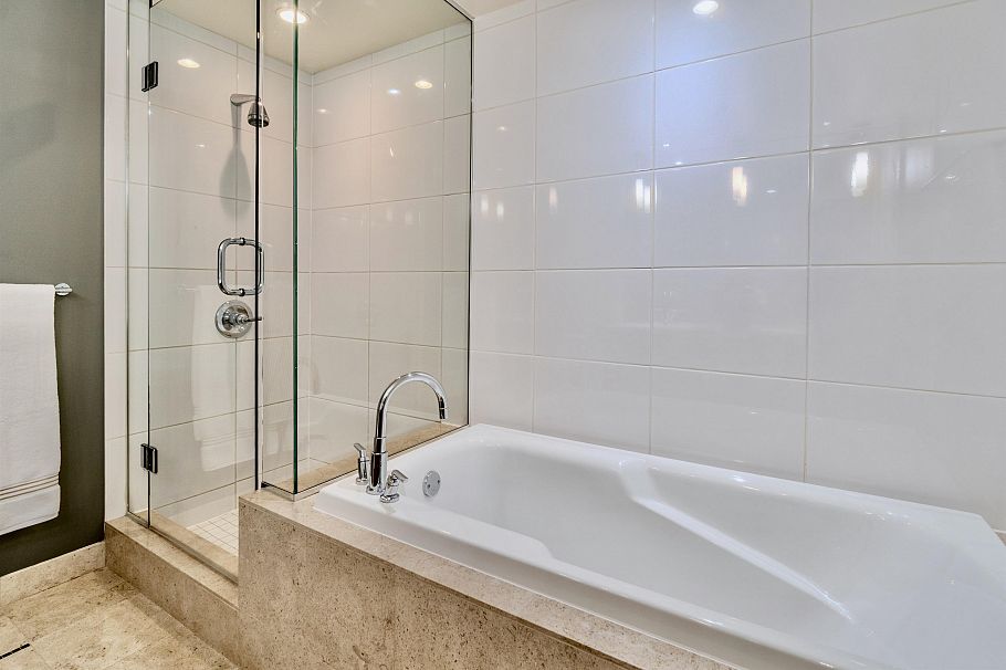 2503 1205 W Hastings Street Vancouver, BC - 22