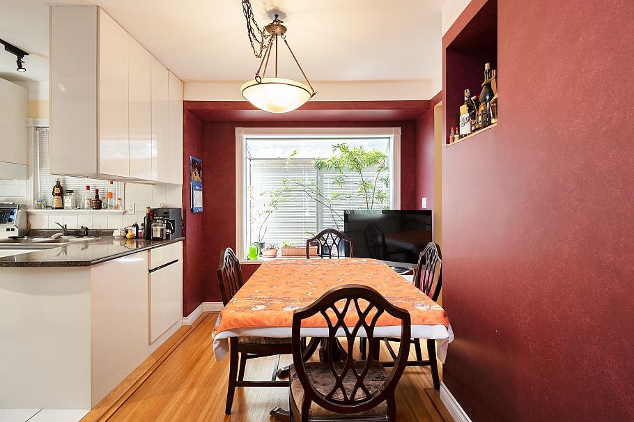 3136 W 11th Avenue Vancouver, BC - 8