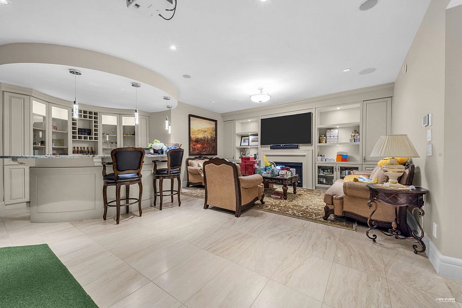 5730 College Highroad Vancouver, BC - 30