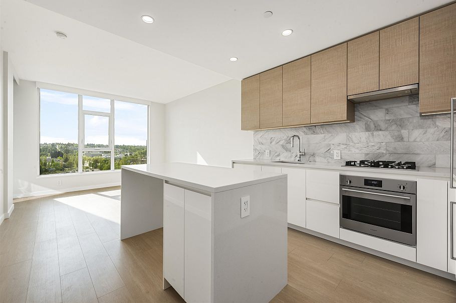 804 2186 Gilmore Avenue Burnaby, BC - 2