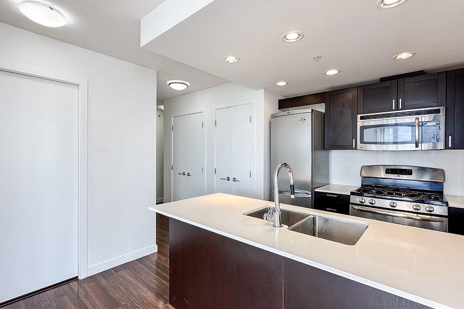 1107 4815 Eldorado Mews Vancouver, BC - 8