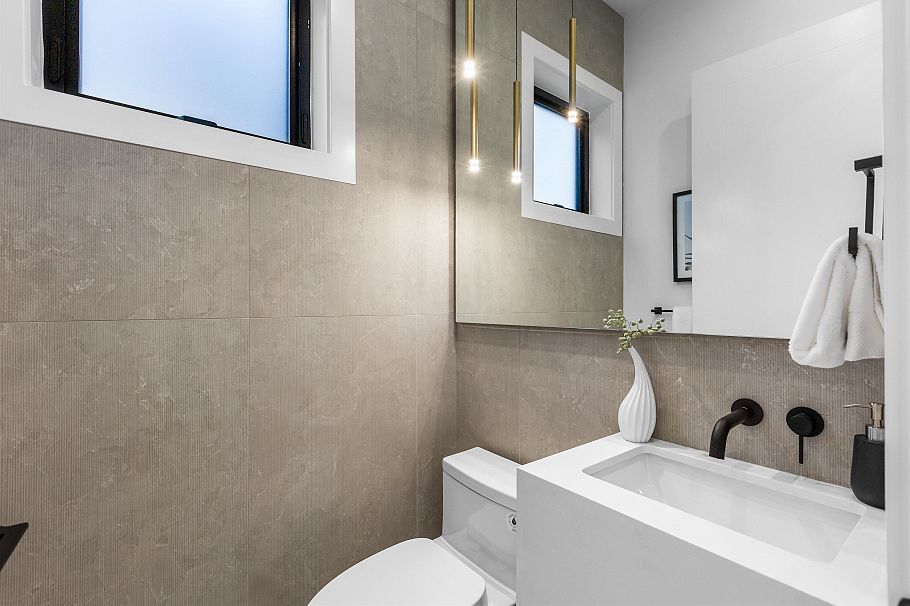 2 546 E 46th Avenue Vancouver, BC - 10