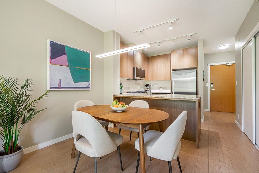 202 135 W 2nd Street North Vancouver, BC - 8