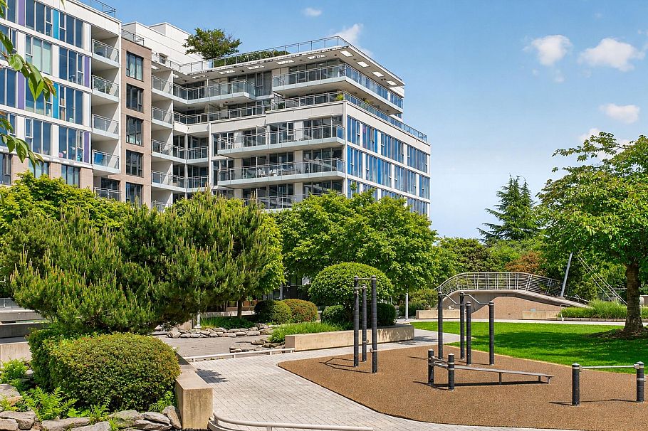 1901 8800 Hazelbridge Way Richmond, BC - 33