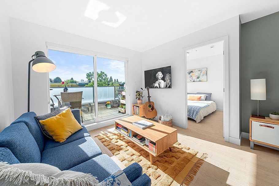 516 3456 Commercial Street Vancouver, BC - 2