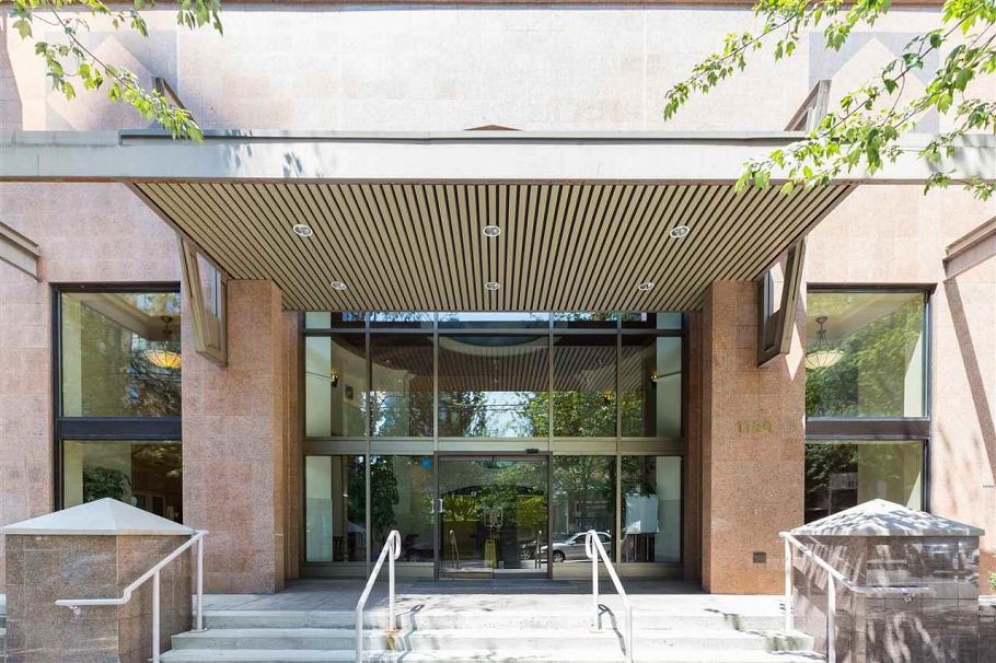 301 1189 Howe Street Vancouver, BC - 17