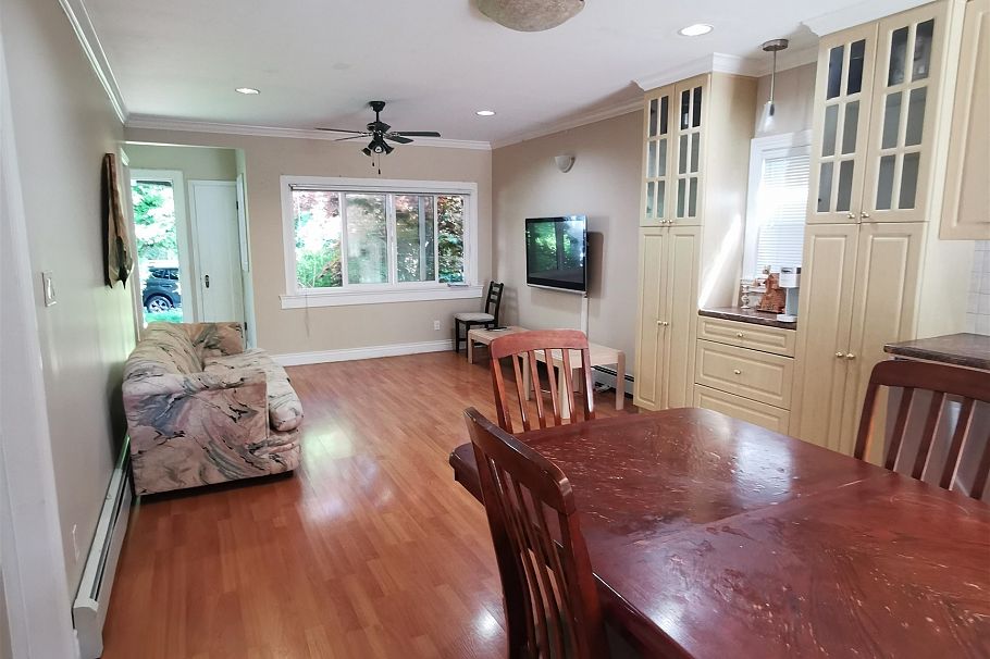 8067 French Street Vancouver, BC - 3