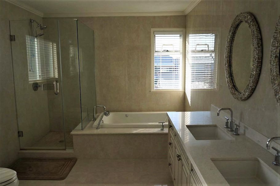 122 W 43rd Avenue Vancouver, BC - 16