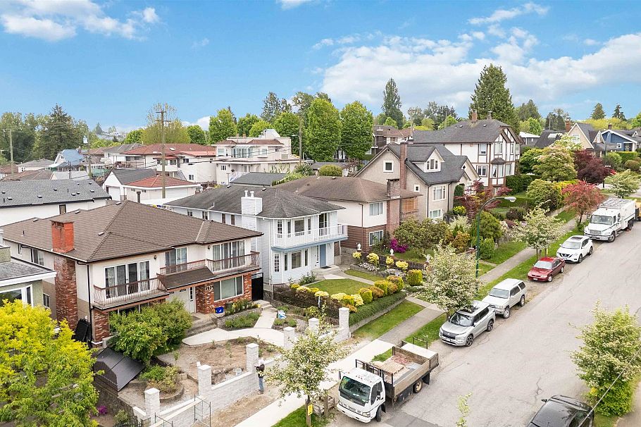 3926 Kaslo Street Vancouver, BC - 30