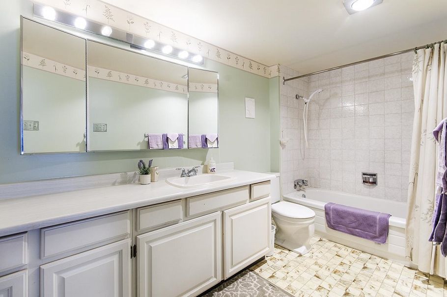 309 1385 Draycott Road North Vancouver, BC - 13