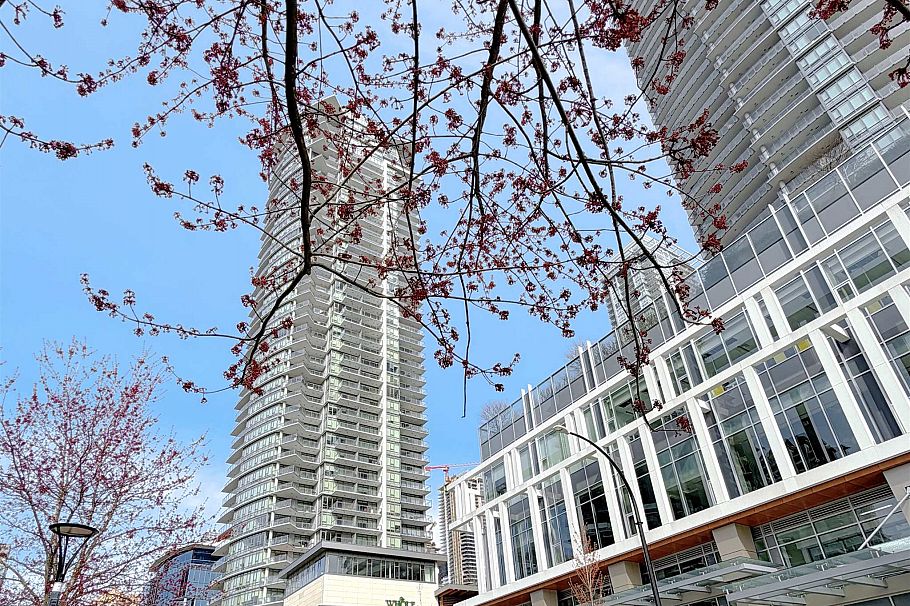 TH13 2089 Rosser Avenue Burnaby, BC - 19