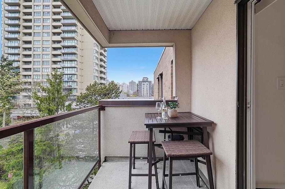 412 1718 Nelson Street Vancouver, BC - 9