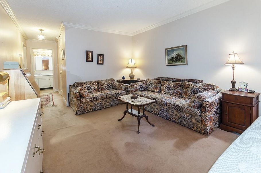 309 1385 Draycott Road North Vancouver, BC - 18