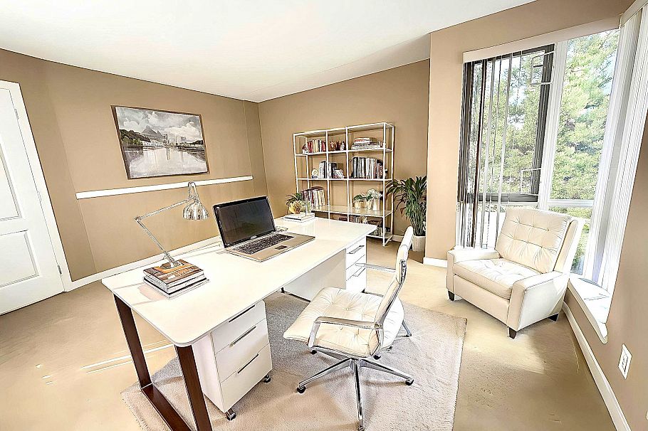 TH13 2089 Rosser Avenue Burnaby, BC - 4