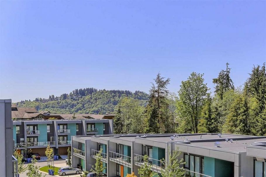 32 3595 Salal Drive North Vancouver, BC - 38