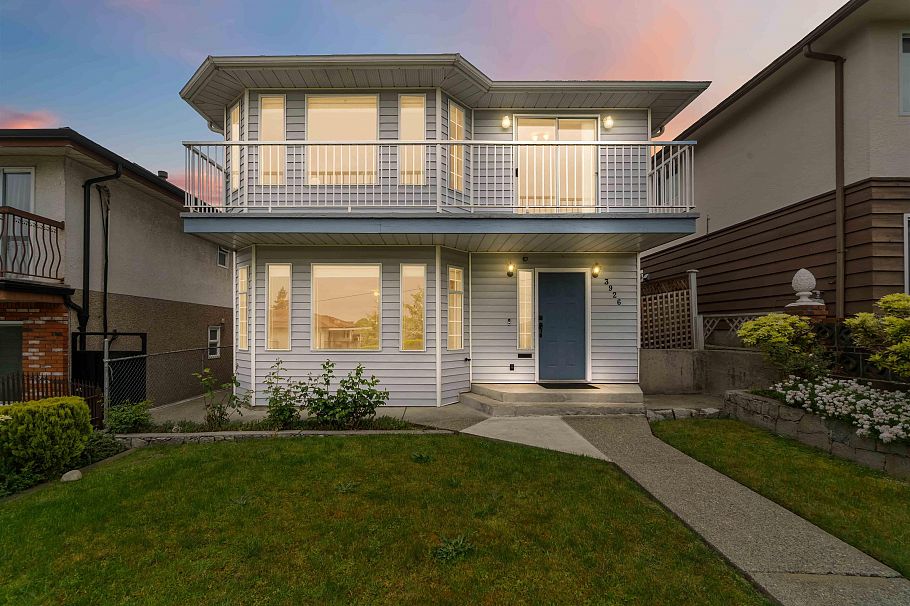 3926 Kaslo Street Vancouver, BC - 1