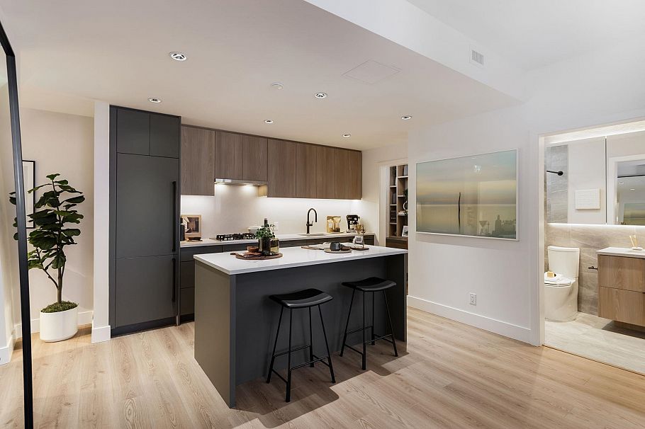 820 8633 River District Crossing Vancouver, BC - 2