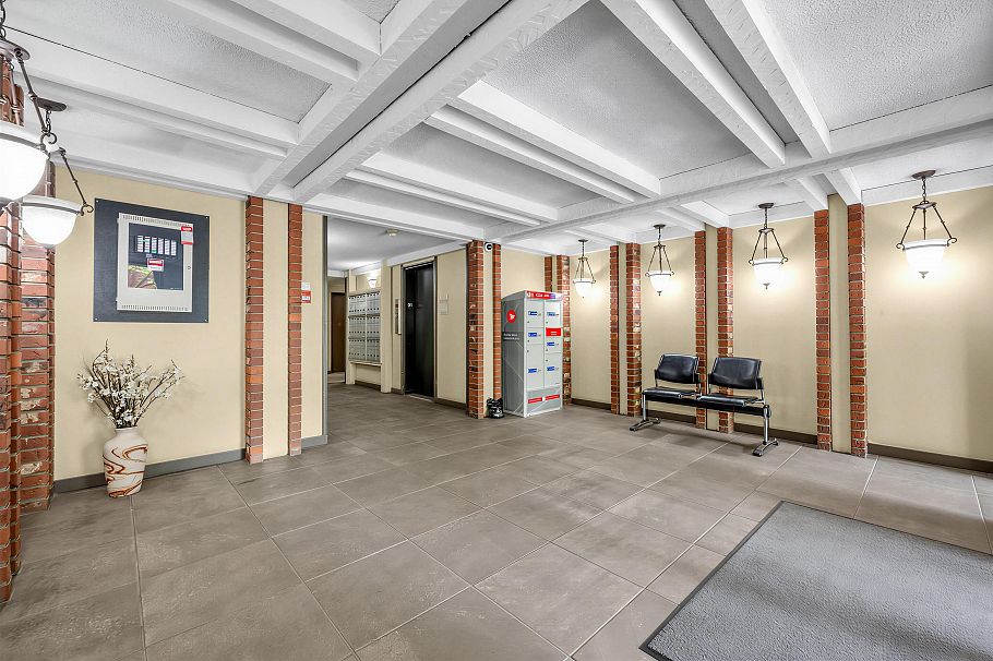 111 588 E 5 Street Vancouver, BC - 28