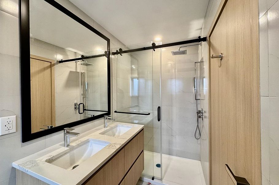 5218 Rupert Street Vancouver, BC - 11