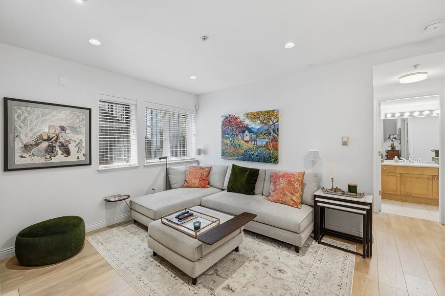 5338 Larch Street Vancouver, BC - 29